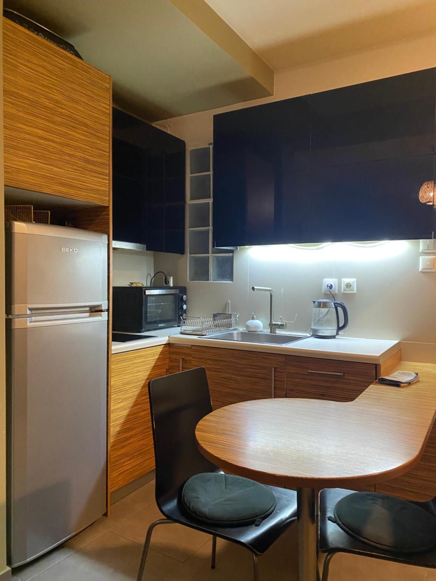 Modern In Apartment Athen
